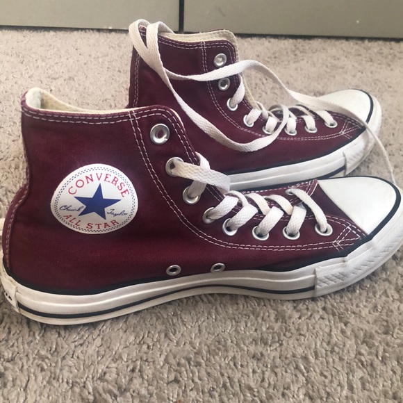 Converse Shoes - Maroon converse